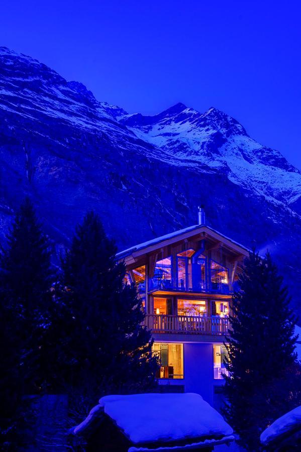 Backstage Hotel Chalet Rooms Zermatt Room photo